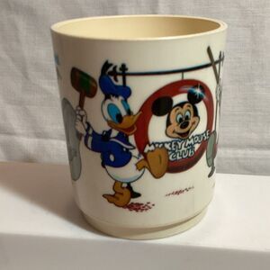 Mickey & Minnie Mouse Club Walt Disney World Child's Plastic Mug Drinking Cup